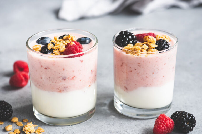 Fruit Smoothie Parfaits - Chiropractic & Natural Health Centers | alignlife