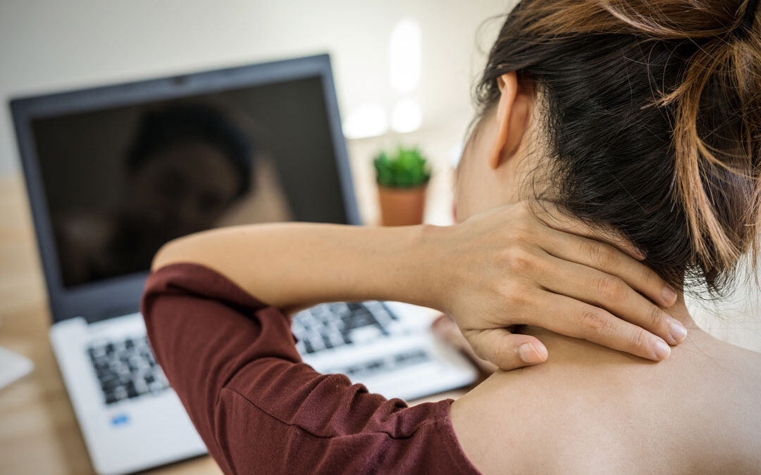 How to Get Neck Pain Relief Without Pain Pills