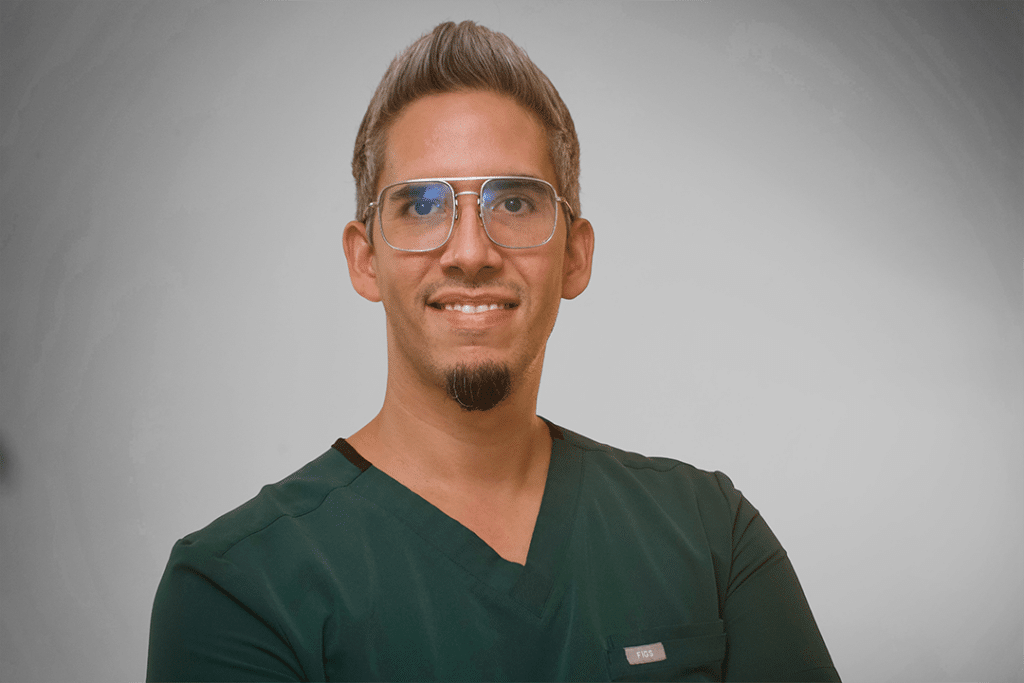 Dr. Joaquin Marcial - AlignLife de Santurce - Doctor en Quiropráctica